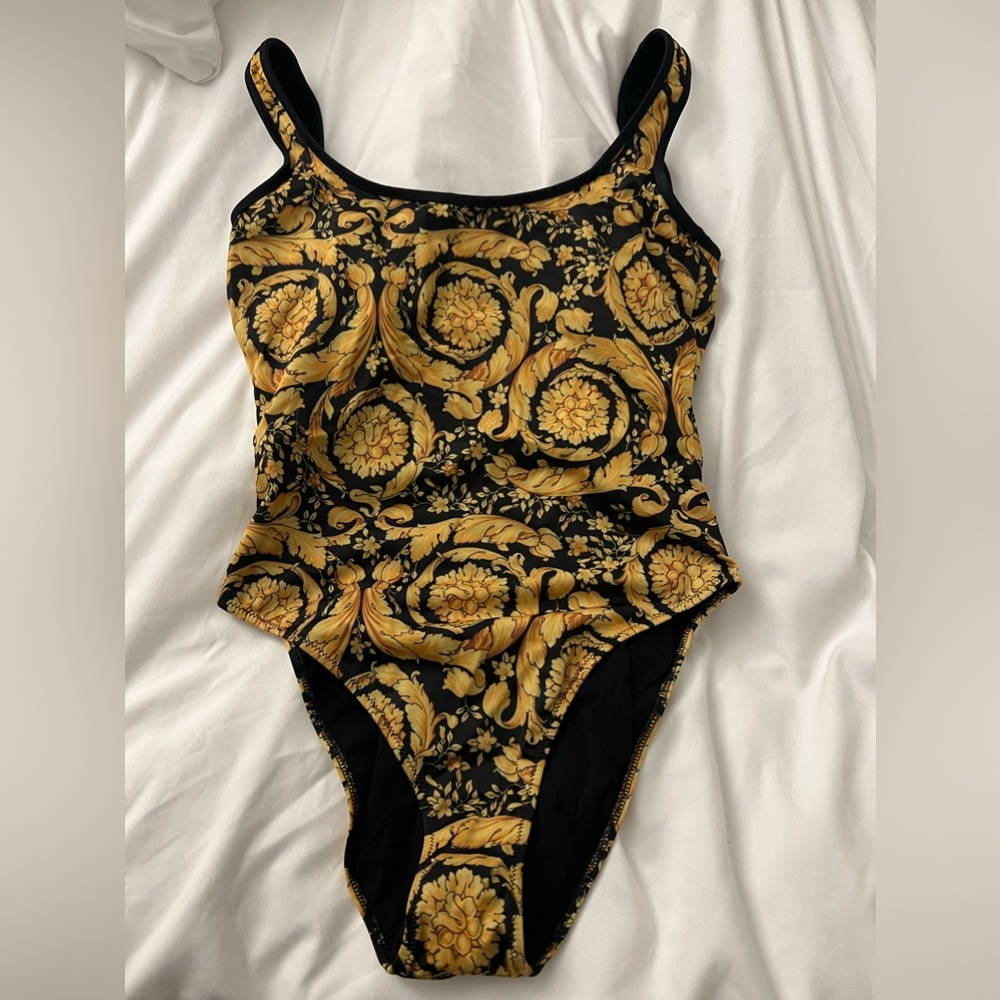VERSACE ONE PIECE SWIMSUIT SIZE 2 US
